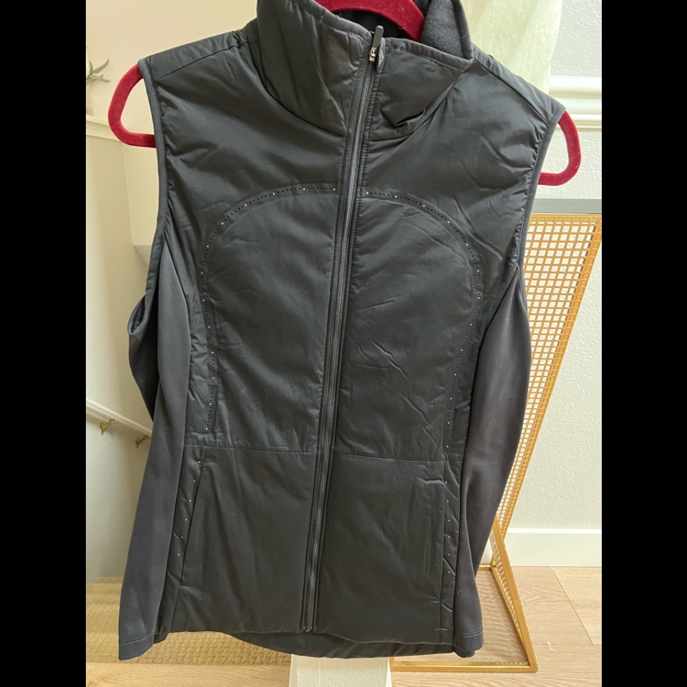 Lululemon vest